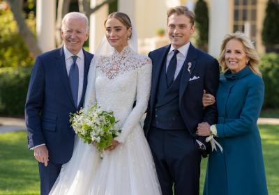Biden granddaughter weds in White House ceremony
