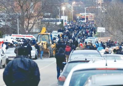 Demonstrators set up roadblocks in volatile region
