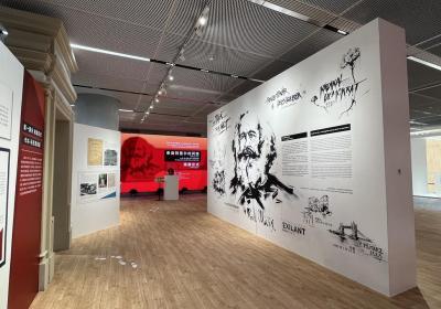 Marx exhibition opens in Shanghai