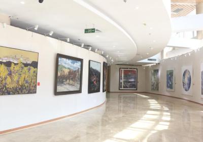 Paintings, calligraphy by South China’s Zhongshan artists exhibited in Beijing