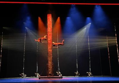 Acrobatic show for diplomatic envoys held in Beijing with theme of ‘Another Youth’