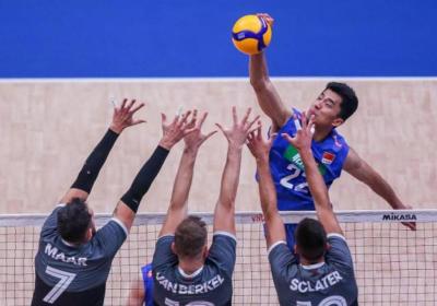 Relegation from major men’s volleyball league sounds alarm