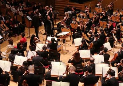 New oratorio from musicians of China, US delivers warmth, light