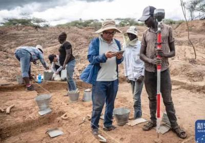Sino-Kenyan joint archaeological expedition yields over 2,000 stone artifacts