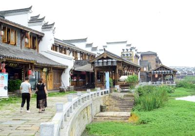 Changde Riverside Street integrates ICH with tourism