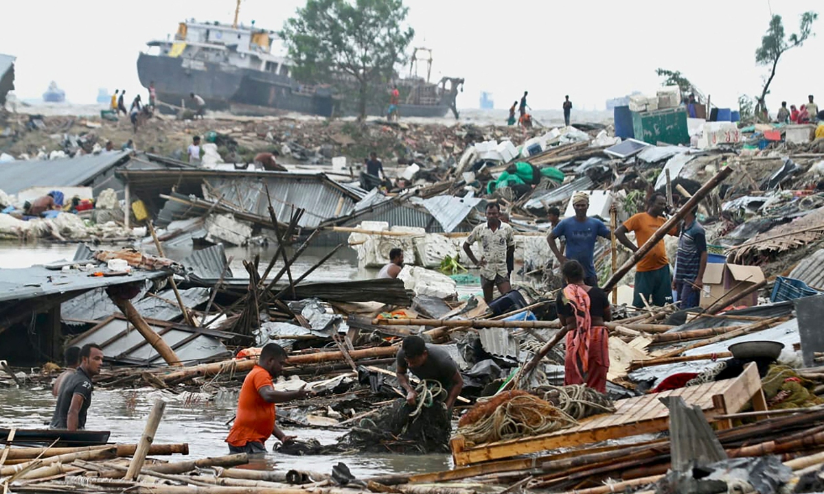 At least 16 die, 1 million people seek shelter as cyclone hits Bangladesh