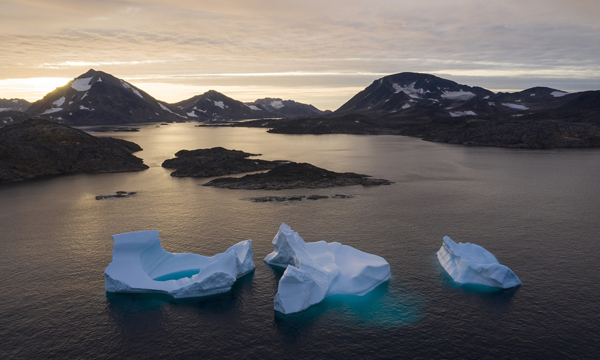 Greenland Ice Getting Darker, Melting Faster Due to Pigmented Algae, Researchers Say