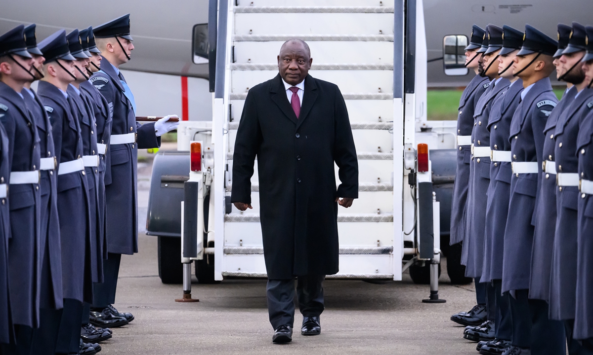 King Charles III welcomes South Africa’s Ramaphosa