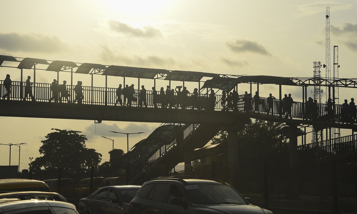 Africa's megacities look to mass transit to ease growing pains