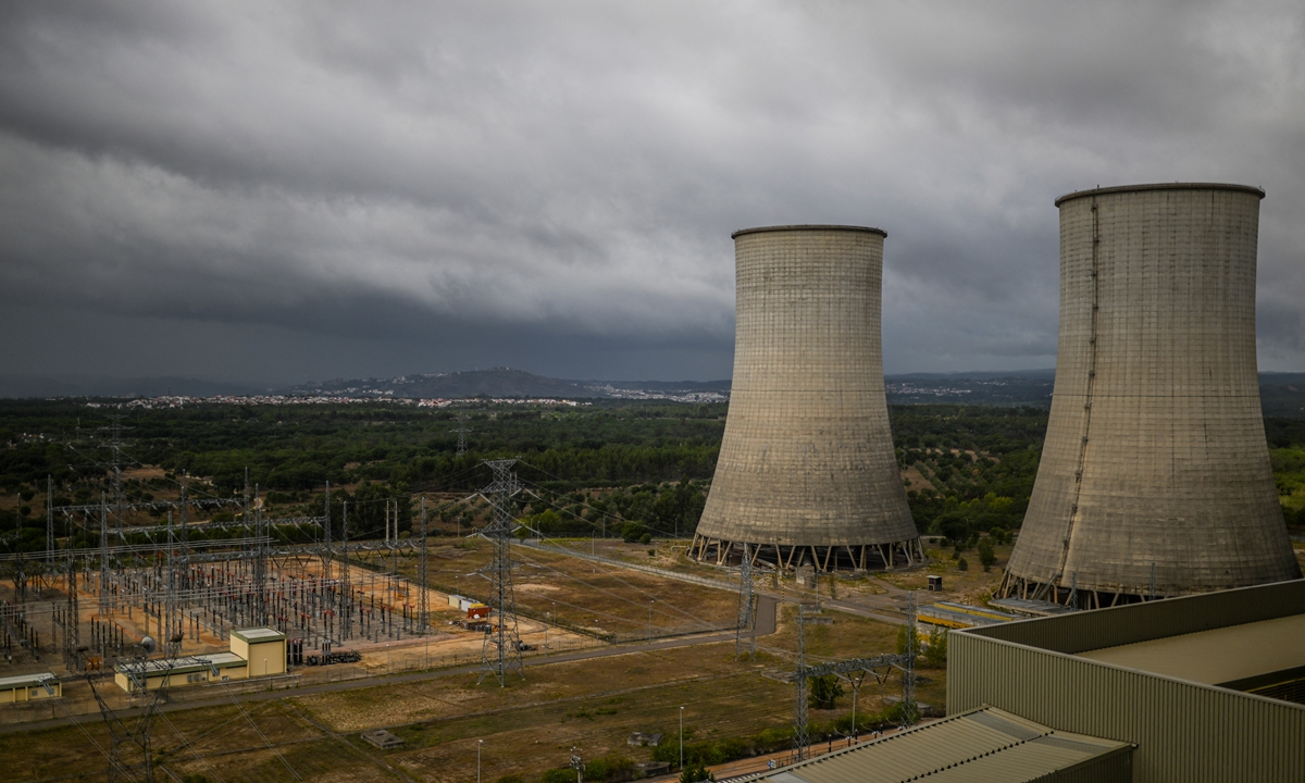 Portugal bets all on renewable energy after abandoning coal
