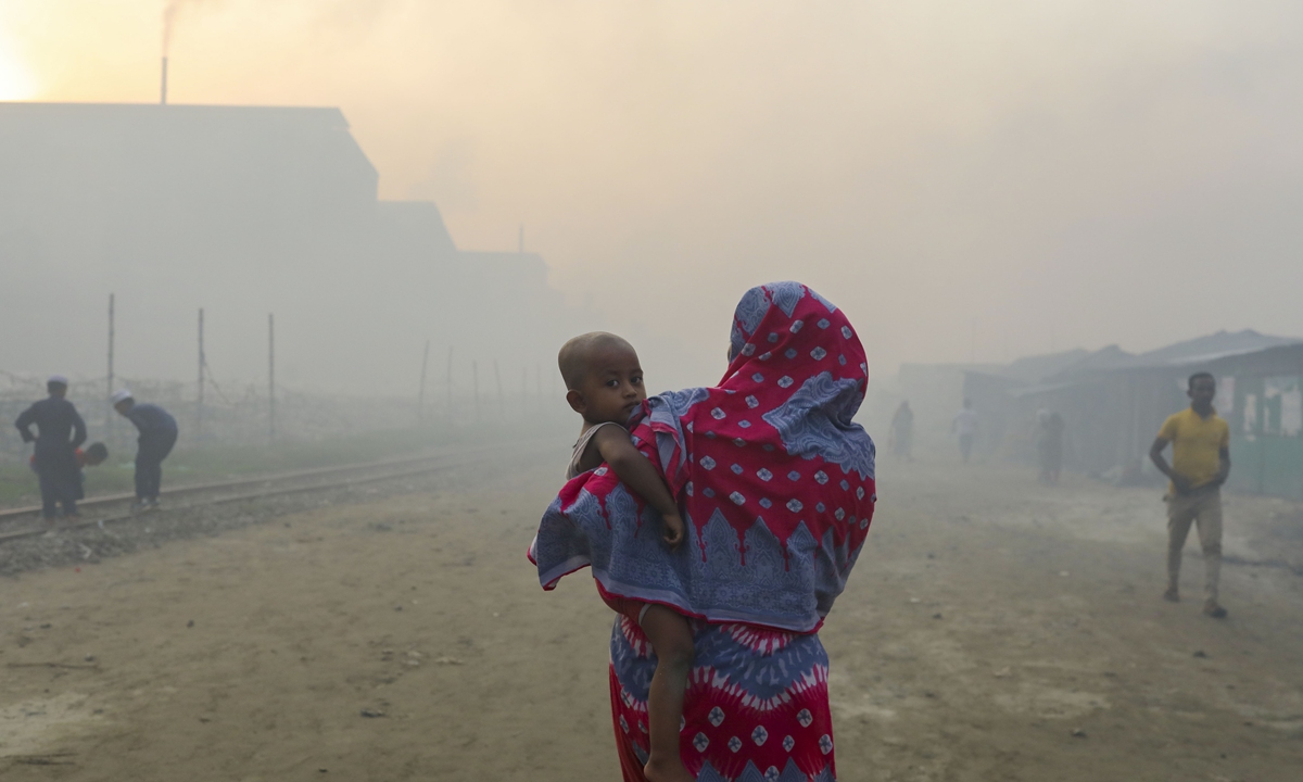 Polluted air shortens global life expectancy by more than 2 years