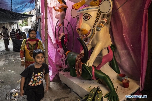 Nightmare on temple street: thieves return stolen Indian idols