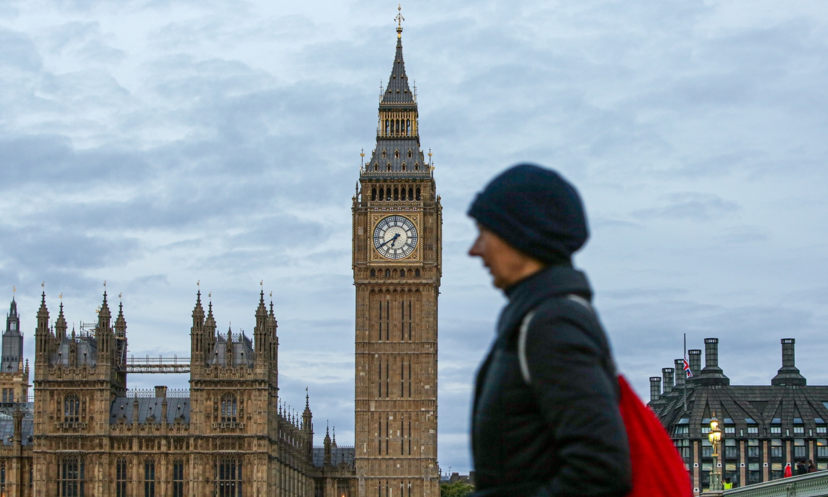 Bong! Big Ben’s back in Britain