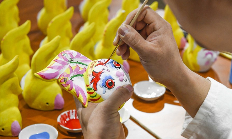 Spring Festival traditions revived, developed