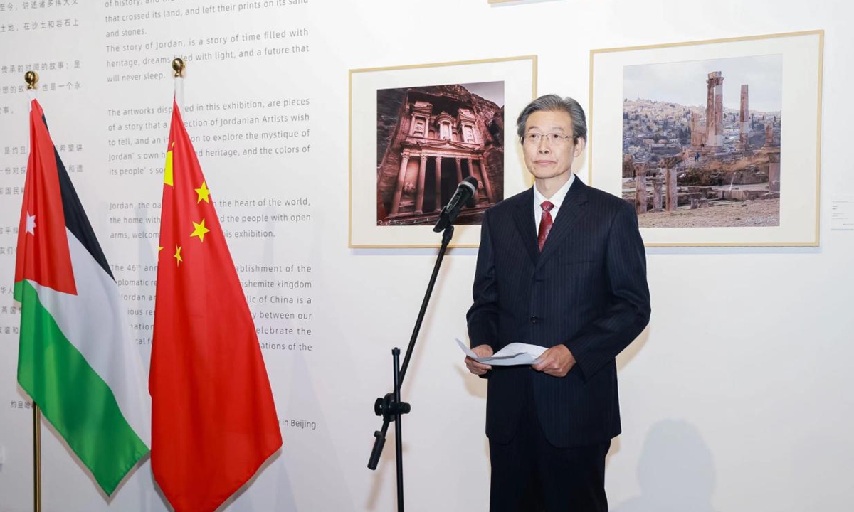 China-Jordan art exhibition held in Beijing to celebrate 46 years of diplomatic ties