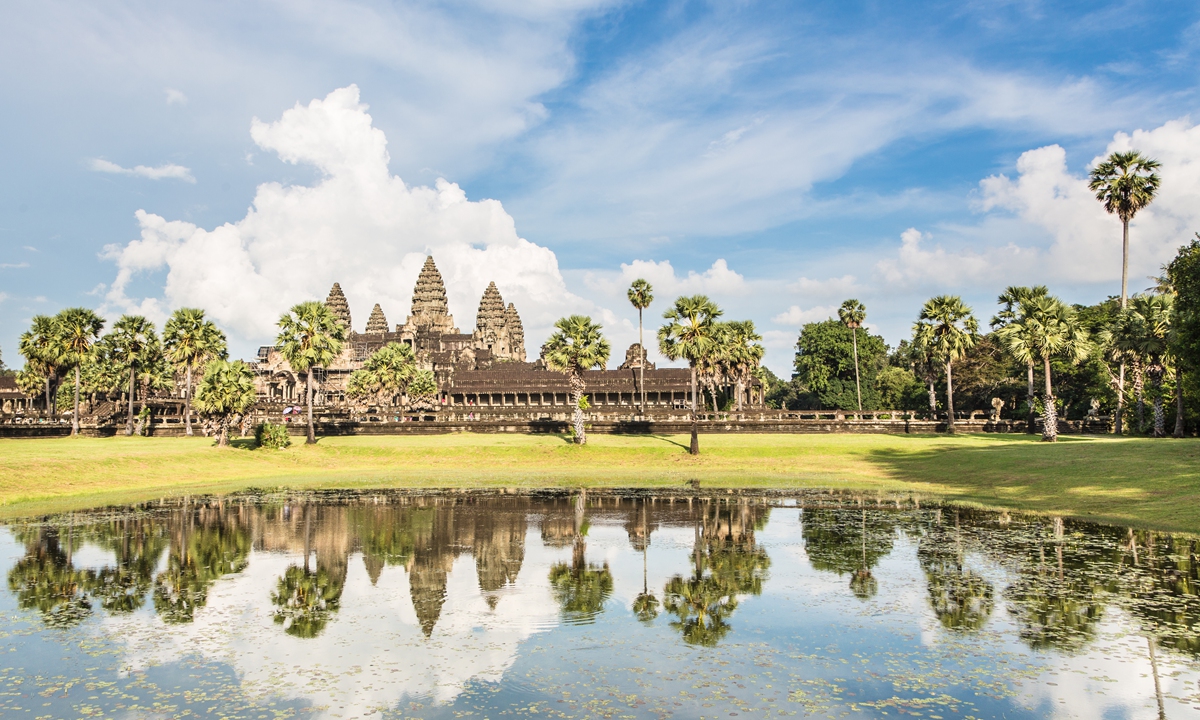 China’s restoration arts shine in Cambodia in safeguarding famed Angkor relics, via modern Silk Road