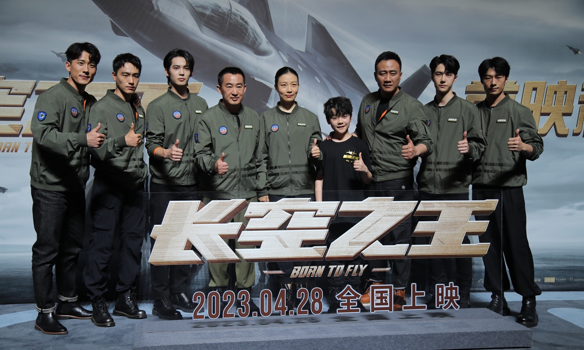 Spotlight on PLA test pilots, 'Born To Fly' sets standard for Chinese air combat films