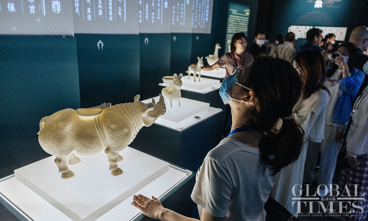2,000-year-old wine vessel ‘comes alive’ in digital exhibition