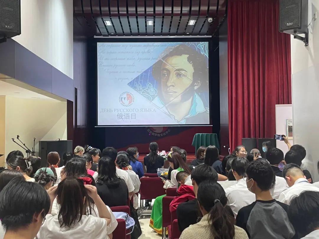 Russia: Russian Language Day celebrated at Russian Cultural Center in Beijing