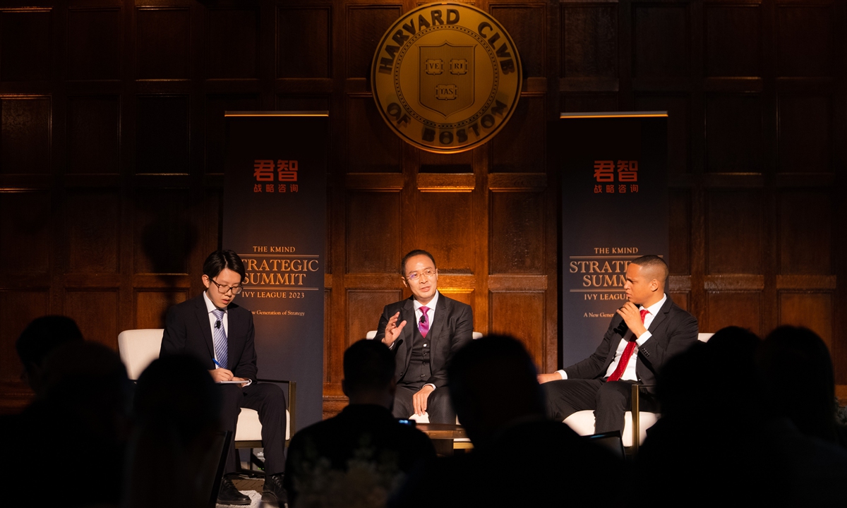 Kmind President Noah Xie gives lectures at Harvard, Brown and MIT