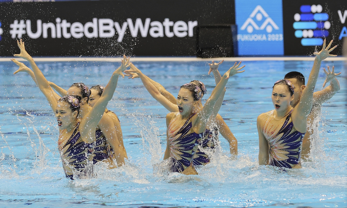 China dominates at World Aquatics Championships
