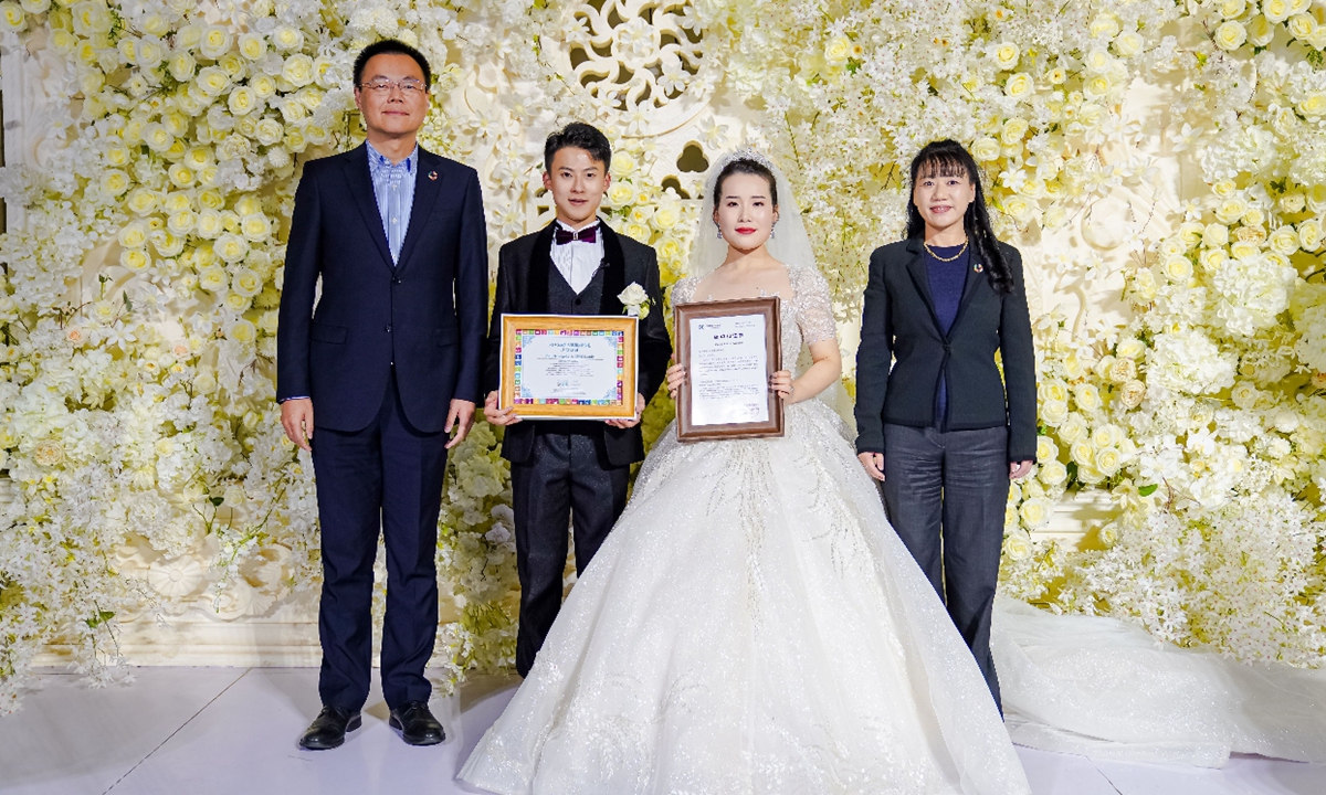 Young couples practice environmental protection via carbon neutral weddings