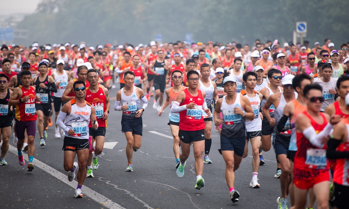 CAA penalizes two marathons for organizational chaos