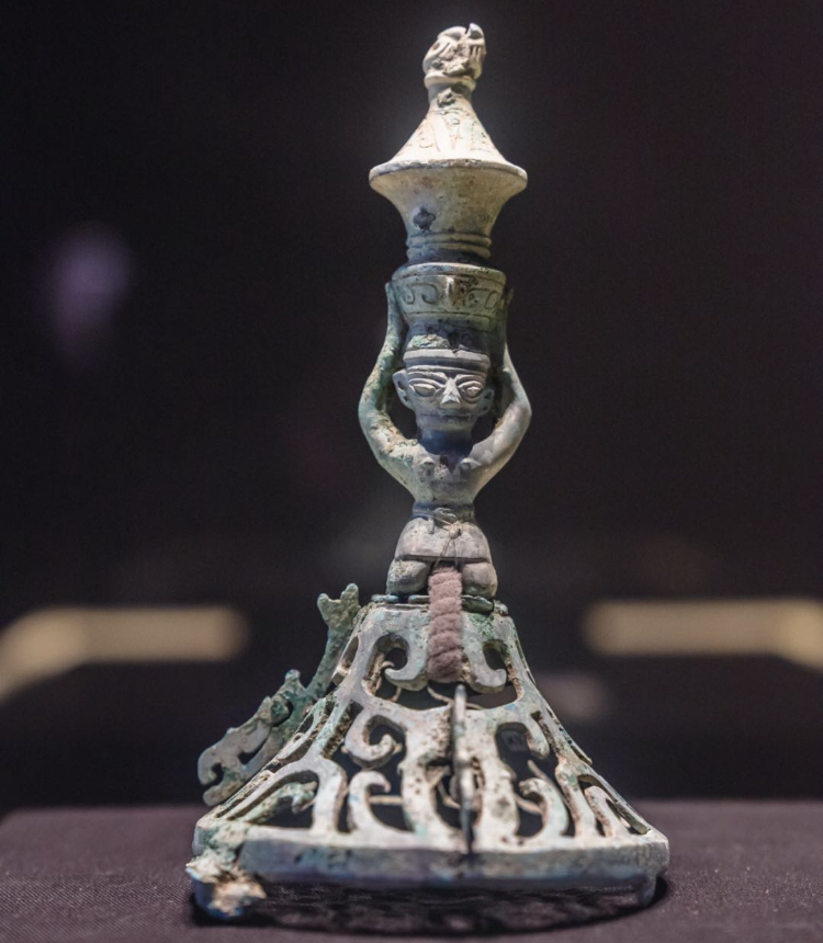 Sanxingdui Museum unveils four stunning cultural relics