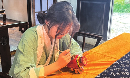 Savoring timeless elegance of Shaoxing rice wine