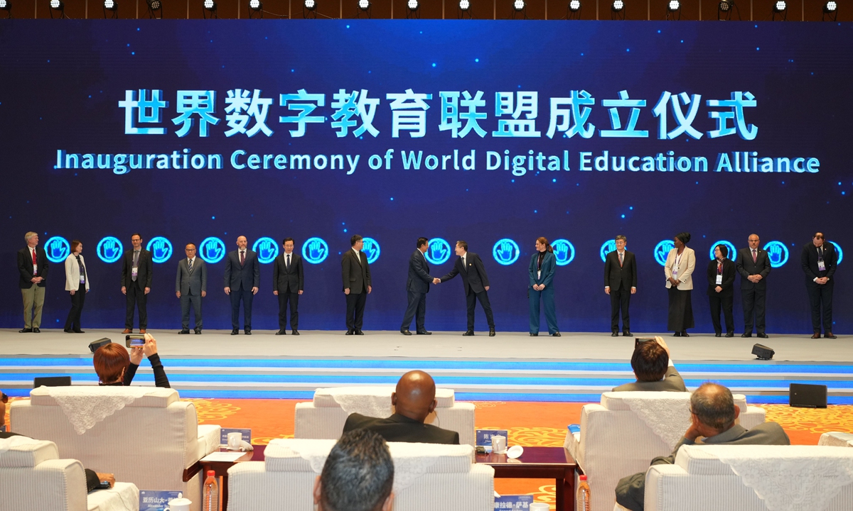 WDEC kicks off in Shanghai