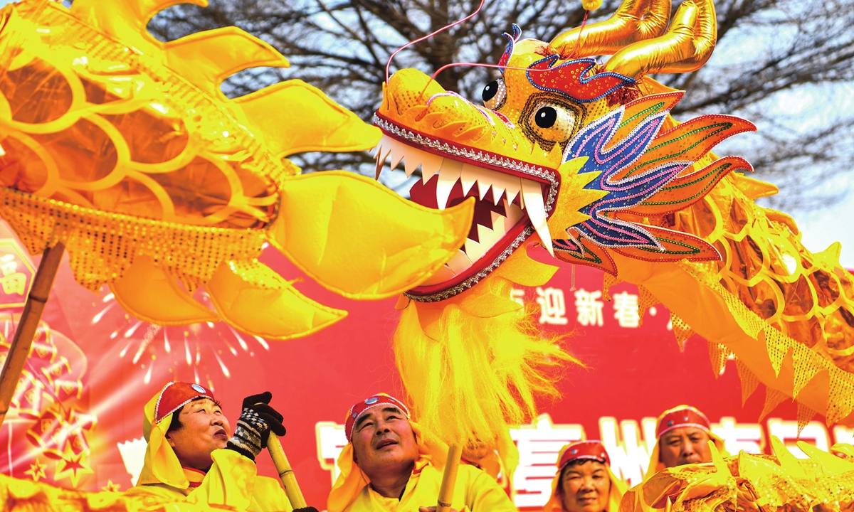 Spring Festival links tradition, promotes global values