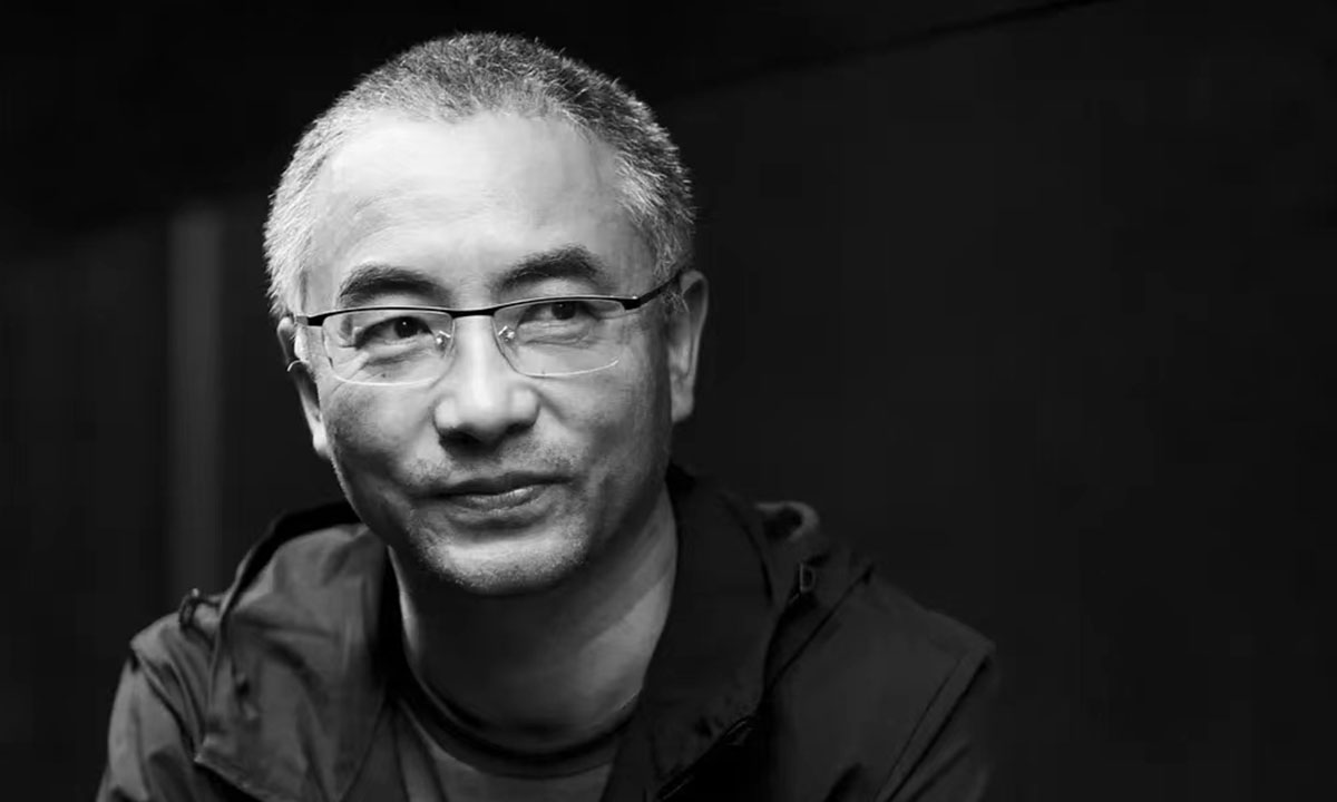 Veteran filmmaker Zhang Yimou and late Tibetan director received high awards at Asian Film Awards