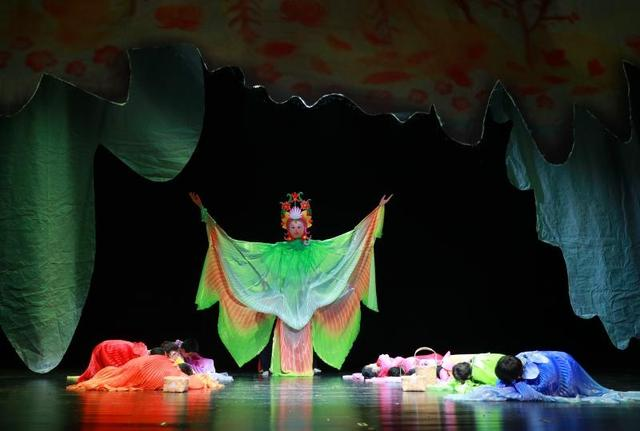 QFunTheater brings Sino-French collaborative works to Beijing